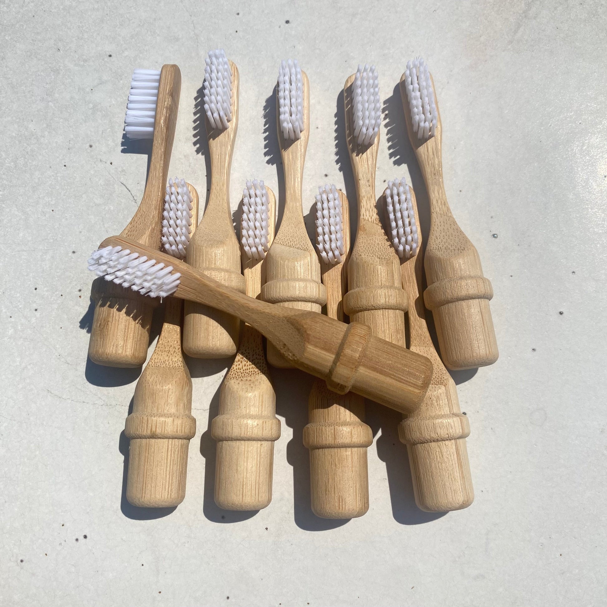 sustainable, zero waste, earth - friendly, plastic - free Bamboo Travel Toothbrush Replacement Head - Bamboo Switch