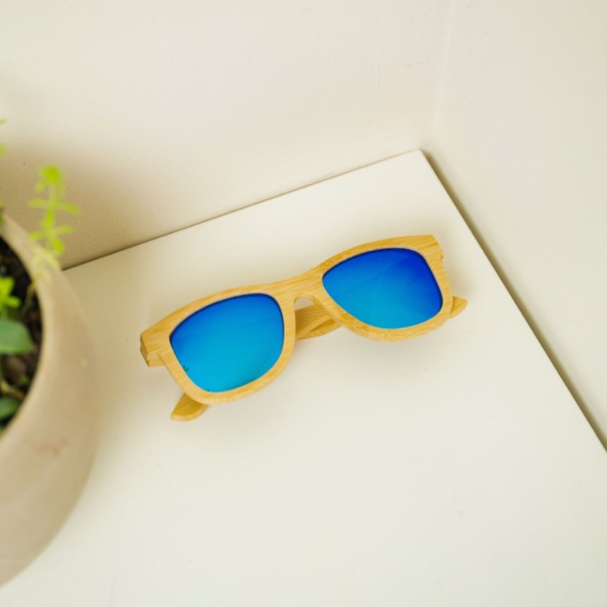 https://www.bambooswitch.com/cdn/shop/products/bamboo-sunglasses-174202.jpg?v=1689680496