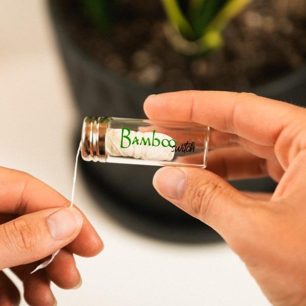 Bamboo Floss Container + Bamboo Charcoal Floss