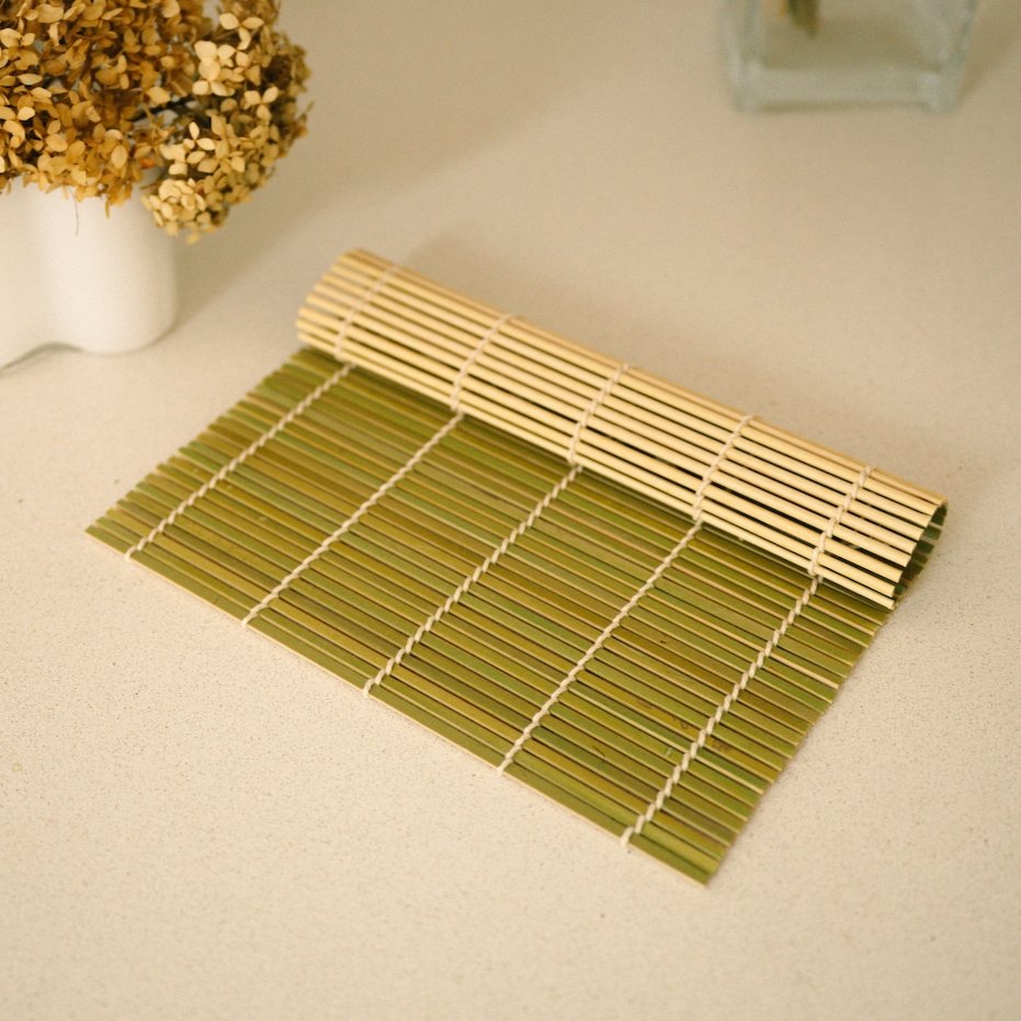 sustainable, zero waste, earth-friendly, plastic-free Sushi Mat Single - Bamboo Switch